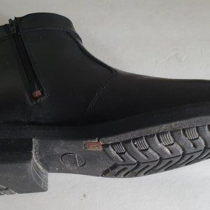 New Mens black leather boot w/zipper 12M